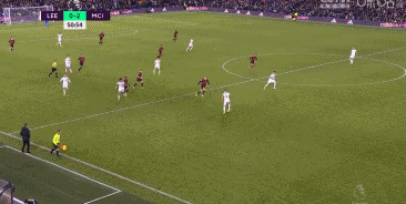 法尔克：拜仁认为超6500万欧签雅克松太贵，在关注弗拉霍维奇