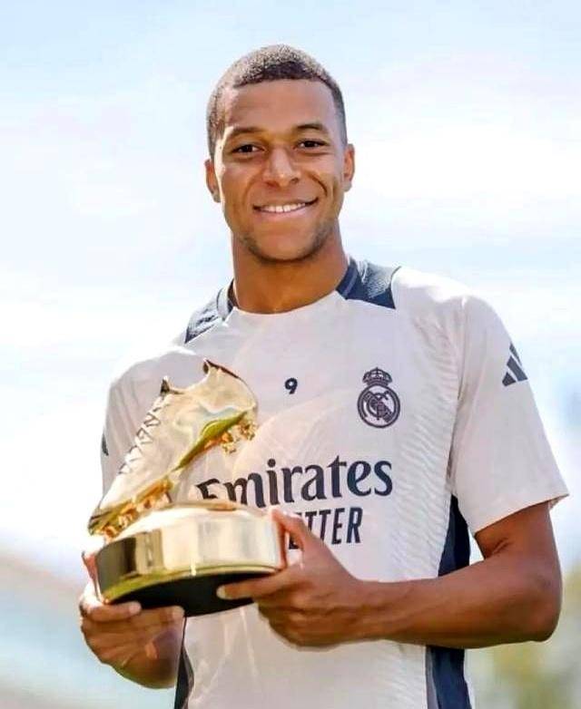 为何胡明轩投篮像“拧麻花”？ 胡明轩投篮因整体发力卡顿