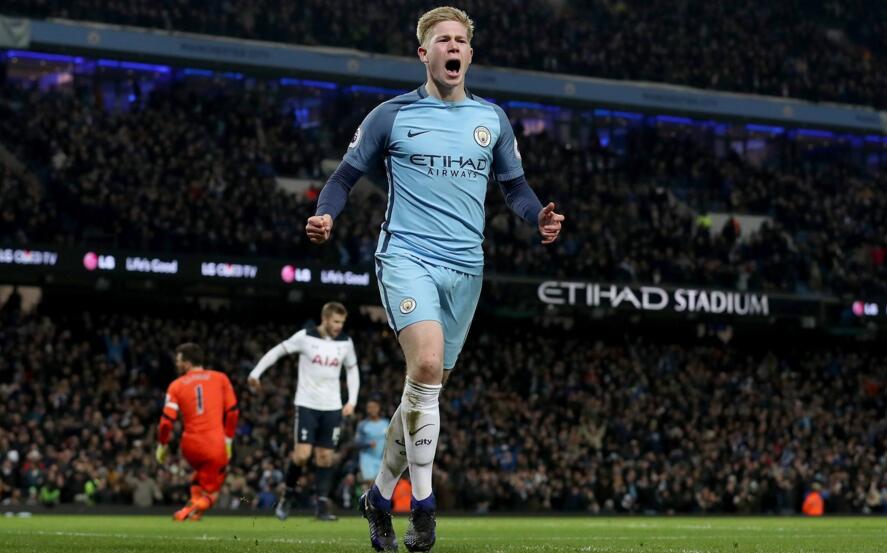 邮报：曼联与92班的关系很微妙，有时候较好有时候很差