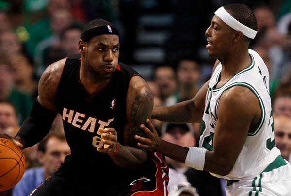 卡梅略：原本我是备选球员，能进这些球多亏我的队友们